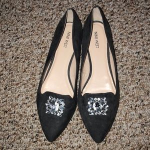 Grey suede Nine West pointed flats with jewels